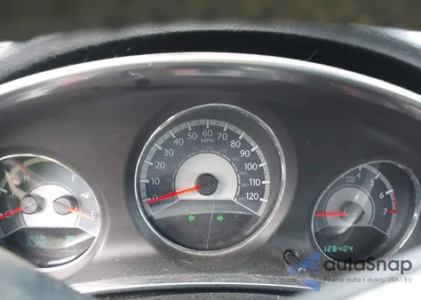 2013 Chrysler 200 Touring из США, поврежденный, VIN 1C3BCBEGXDN703944